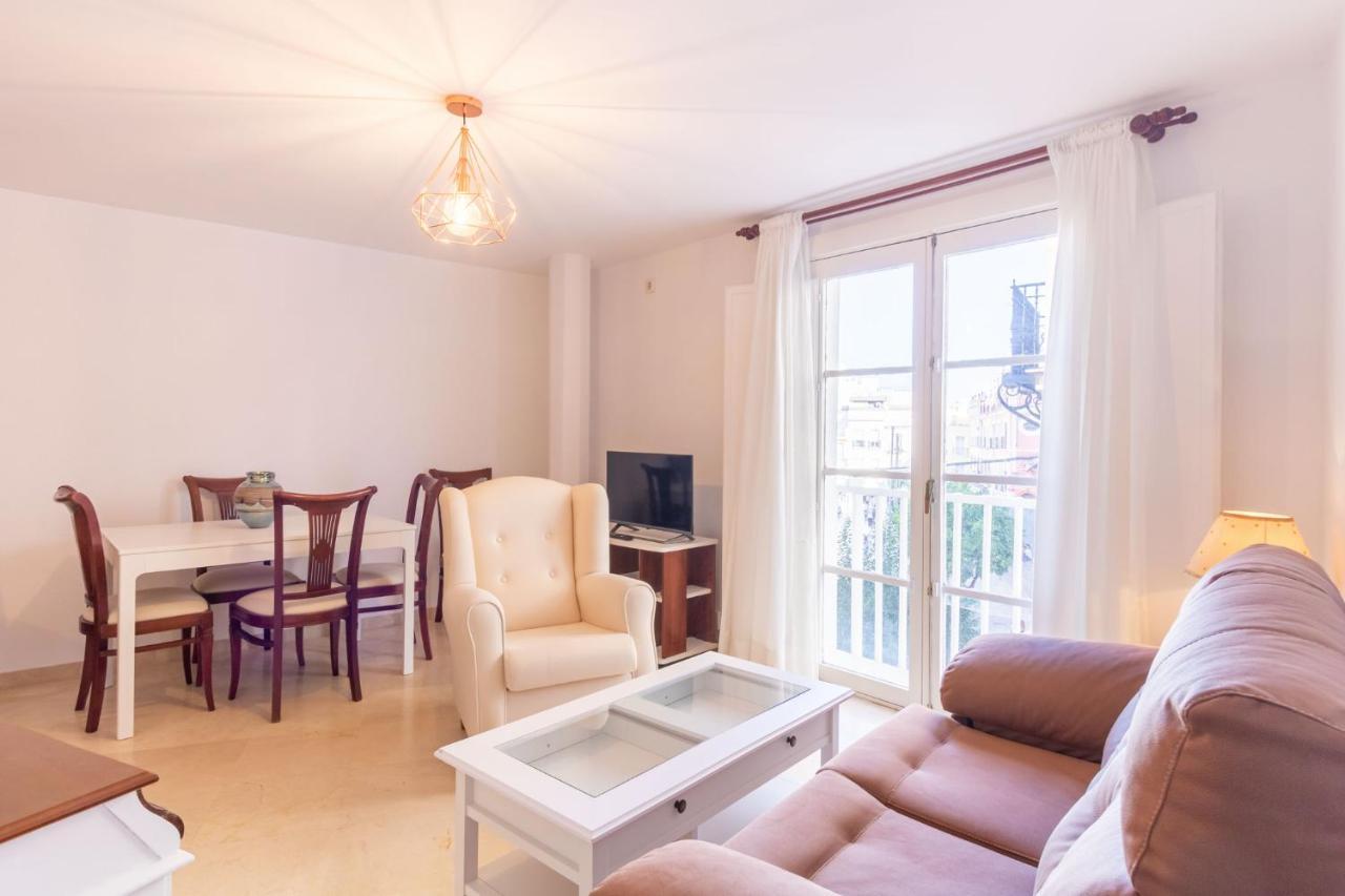 El Salvador City Center Suite By Valcambre เซบีญา ภายนอก รูปภาพ